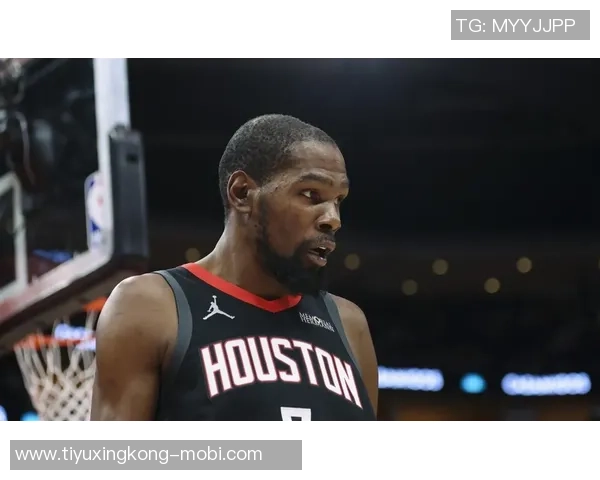 杜兰特遭遇包夹分球失误火箭评论宁愿他单打也不想看这样的传球