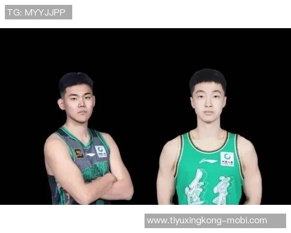 媒体人揭露黄秋实张峻豪被毕巴放弃内幕两人打架禁赛引发关注 媒体人揭露黄秋实张峻豪被毕巴放弃内幕两人打架禁赛引发关注